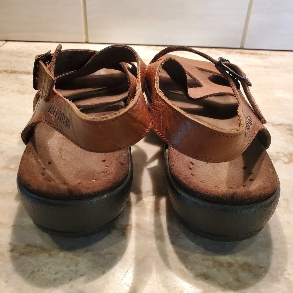 Mephisto Leather Strappy Comfort Sandals - Picture 5 of 9